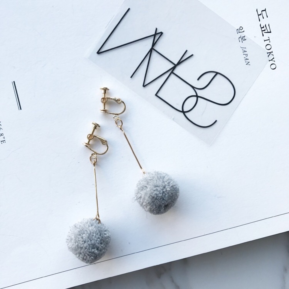 Pompom ear clips non piercing earrings